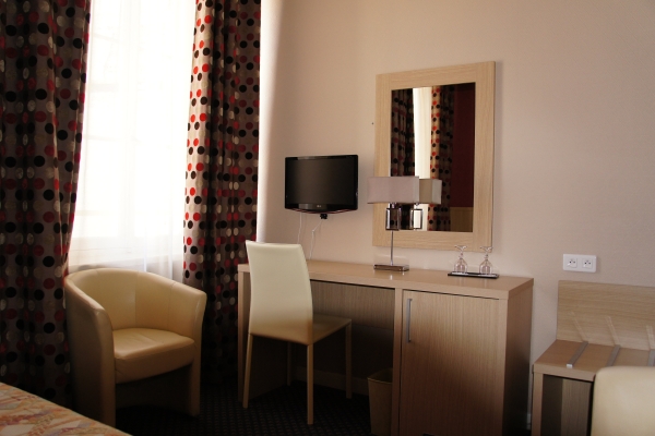 Hotel Ambassador